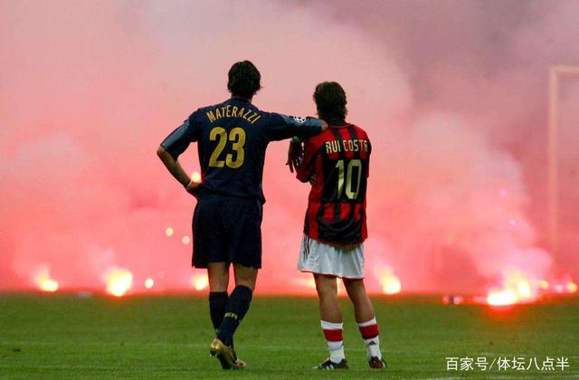 斯基拉：AC米兰不满恩昆库表现，正考虑出售（斯基拉：AC米兰对恩昆库表现失望，考虑将其出售）