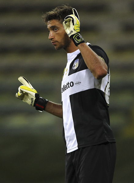 加拉塔萨雷0-1圣吉罗斯联合，普罗米斯-戴维制胜，云亚伊染红（圣吉罗斯联合1-0击败加拉塔萨雷，普罗米斯-戴维制胜，云亚伊染红）