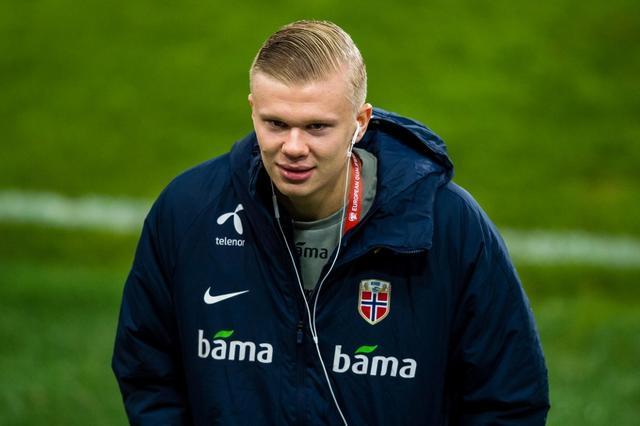 世界杯冲冠形势愈发明朗（世界杯夺冠格局日趋清晰）