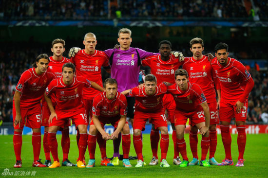 杠上！卡拉格喷费迪南德：草根代言人，怎么不聊聊世界杯票价（正面刚！卡拉格怼费迪南德：既是草根代言人，何不谈谈世界杯票价？）