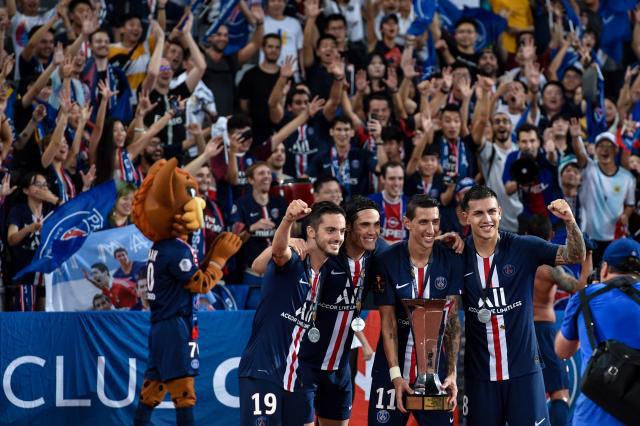 拜仁跟队：凯恩正在全力劝说格伊，希望他能选择加盟拜仁（拜仁队内消息：凯恩正全力说服格伊选择加盟拜仁）