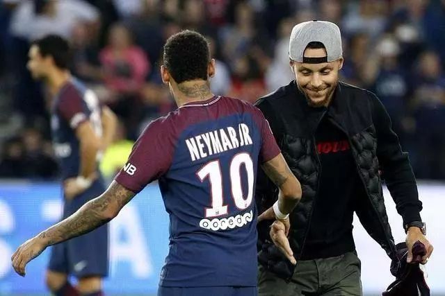 TES官方：队内打野选手Kanavi正式离队（TES官方宣布：打野选手Kanavi已离队）